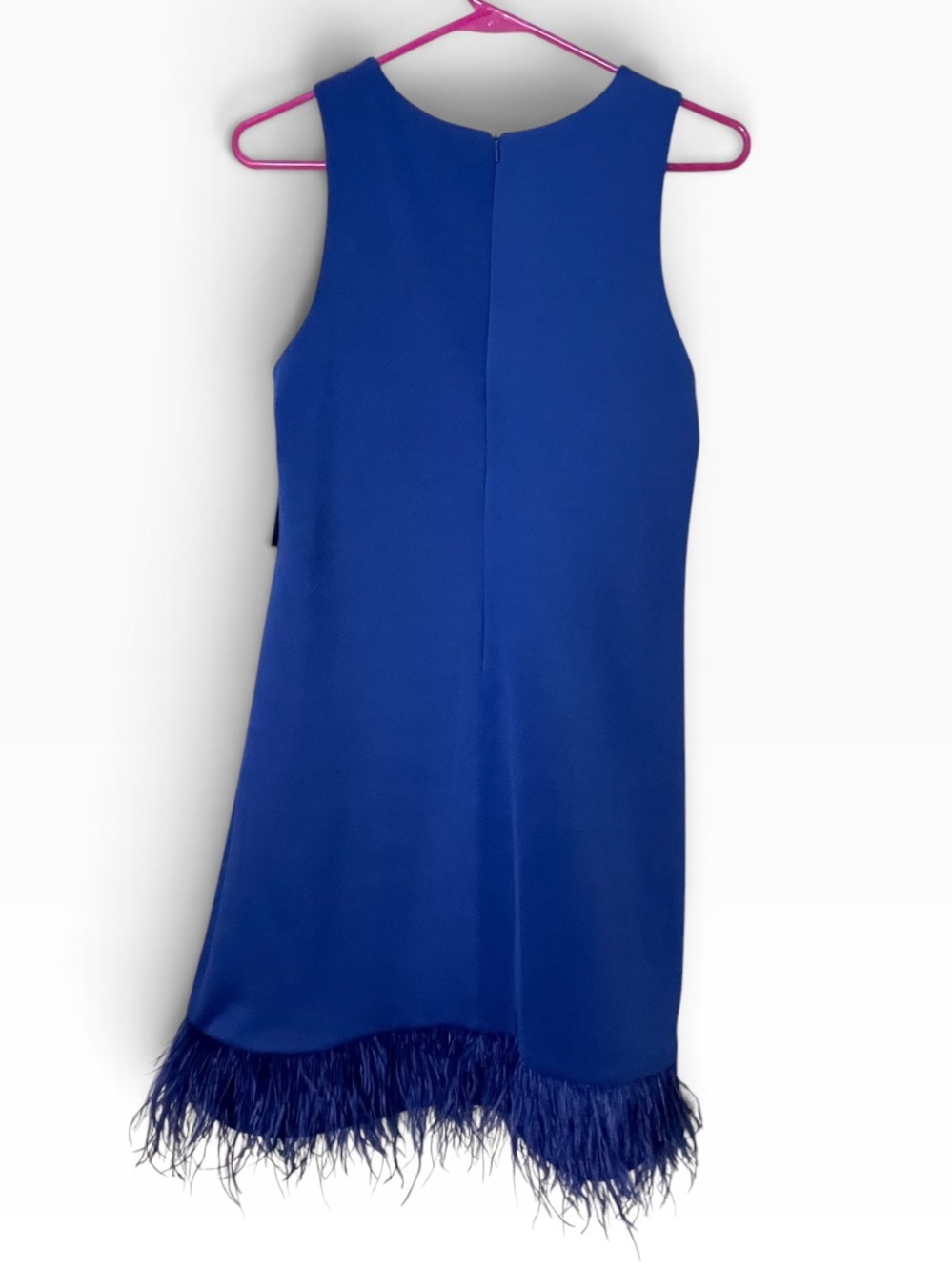 NWT- Taylor blue sleeveless shift dress with feather hem. Size 8 - Picture 2 of 8